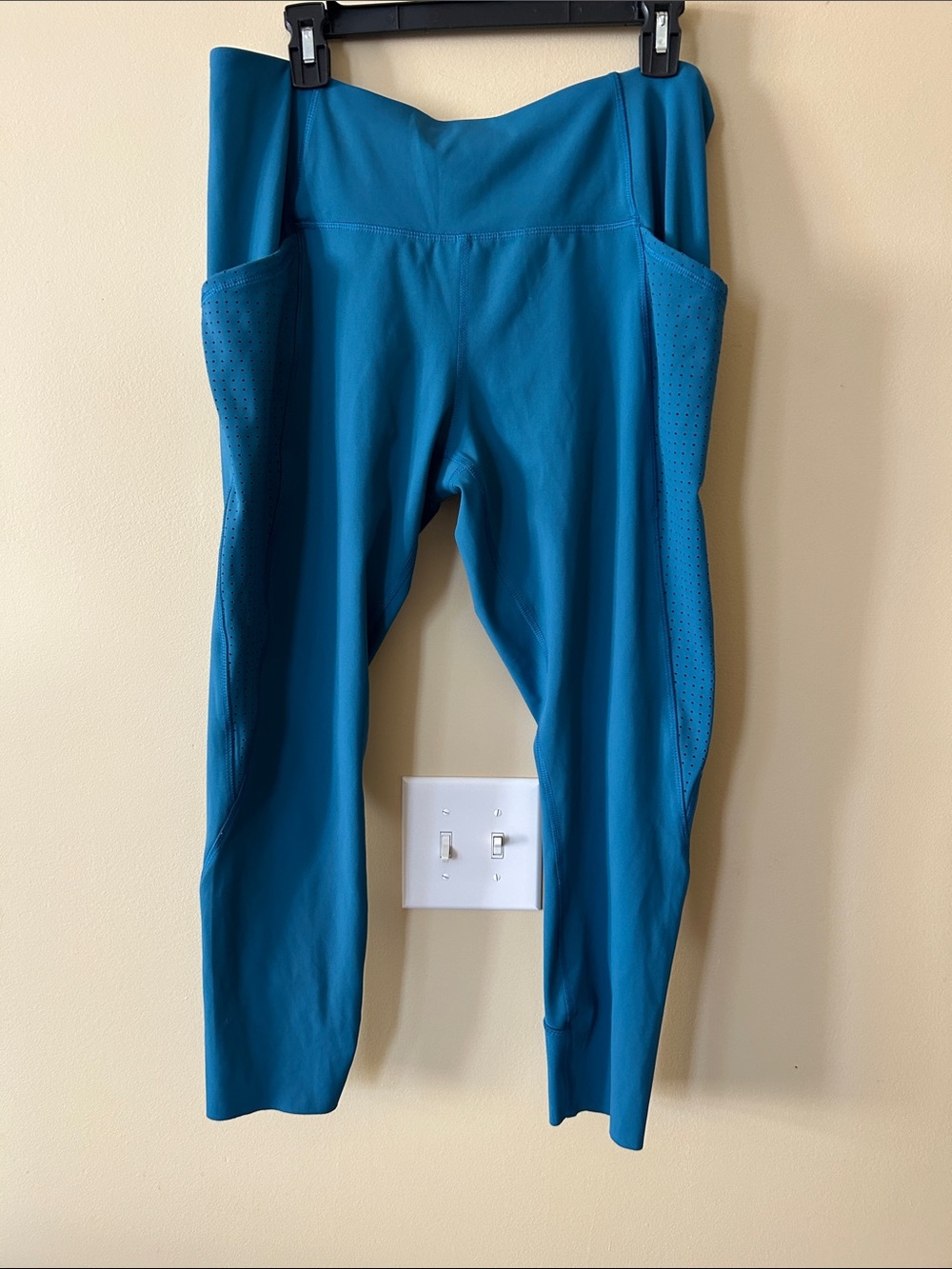Women’s Teal Active Leggings - Comfortable Performance Bottoms